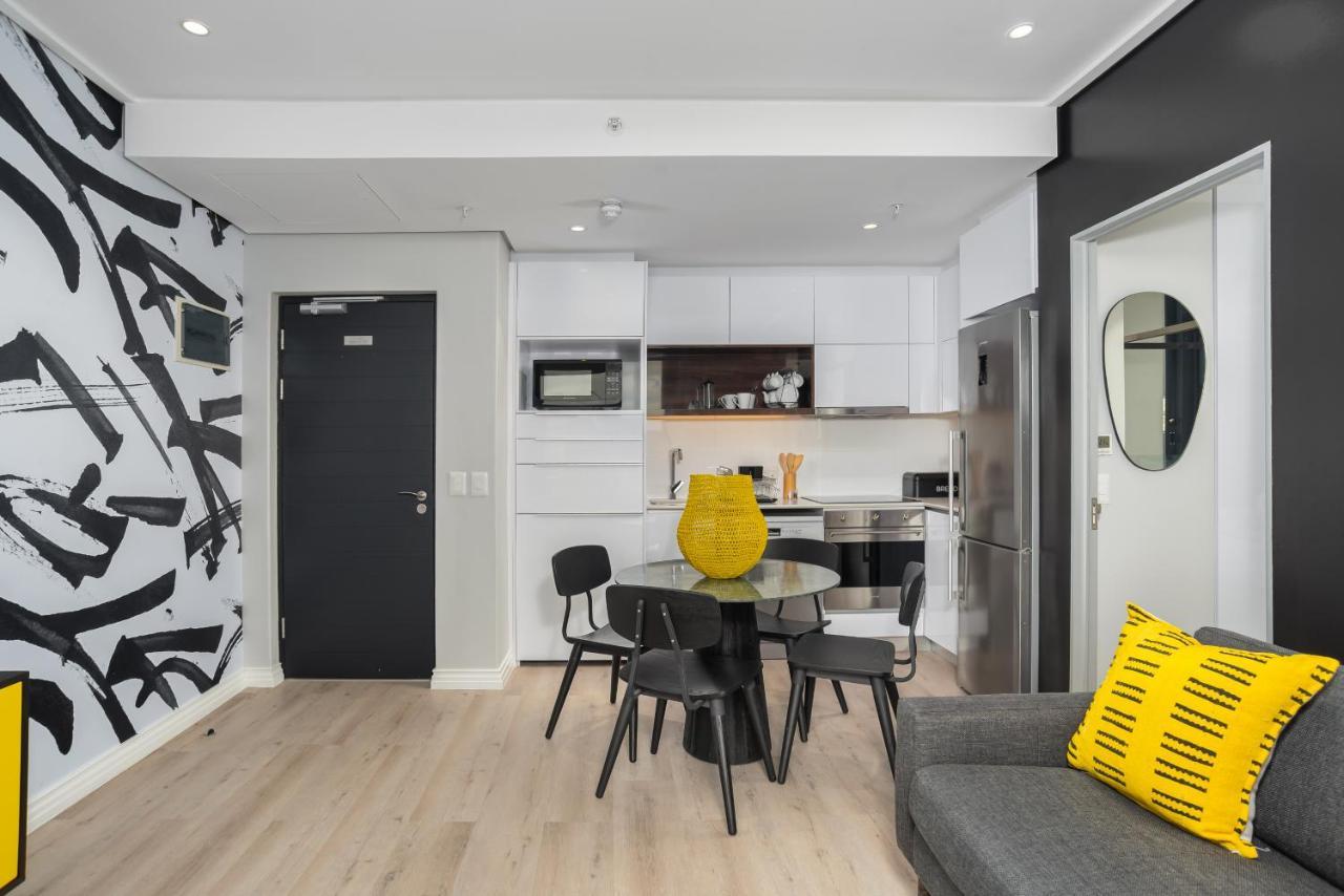 16 On Bree Luxury Apartments كيب تاون المظهر الخارجي الصورة
