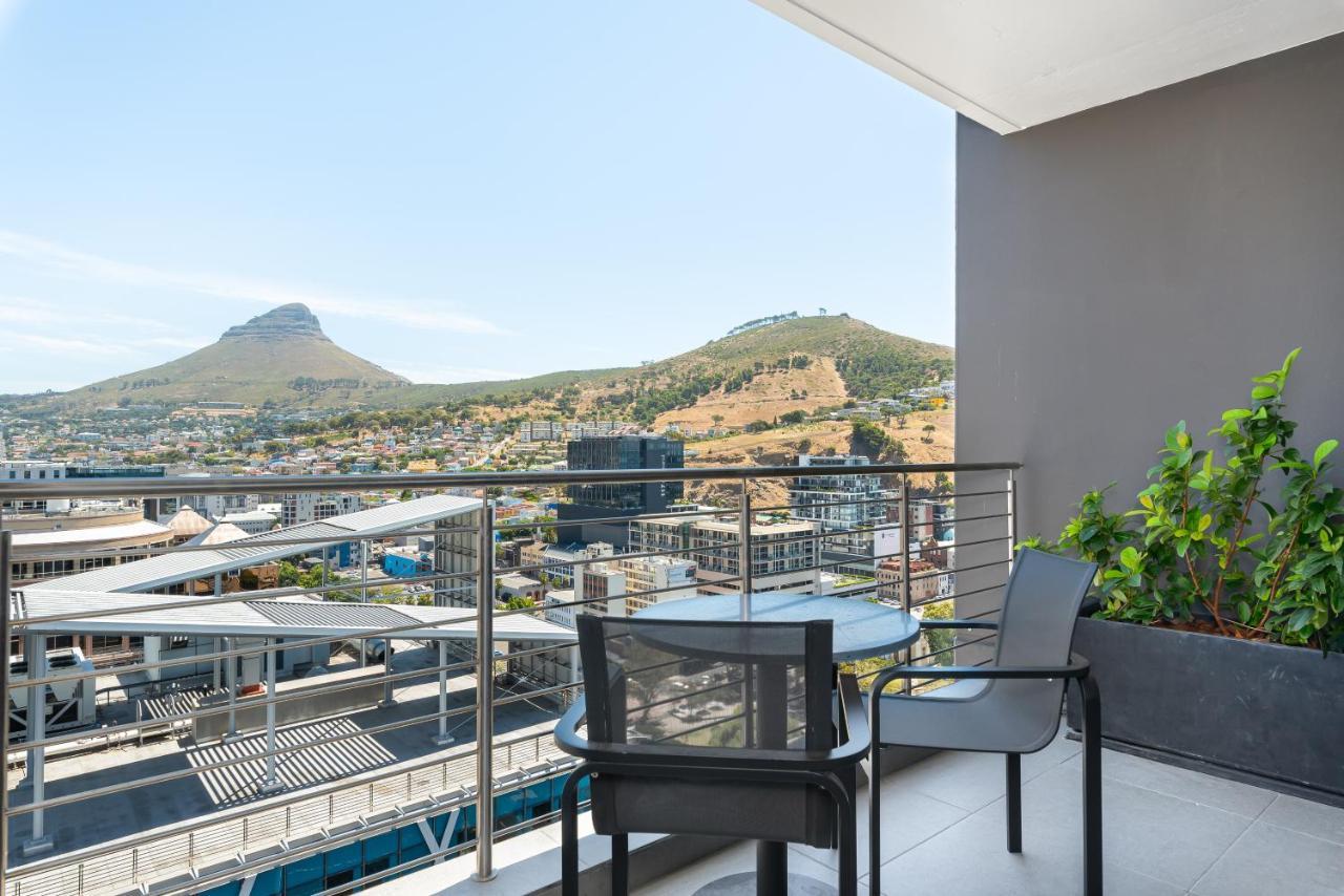 16 On Bree Luxury Apartments كيب تاون المظهر الخارجي الصورة