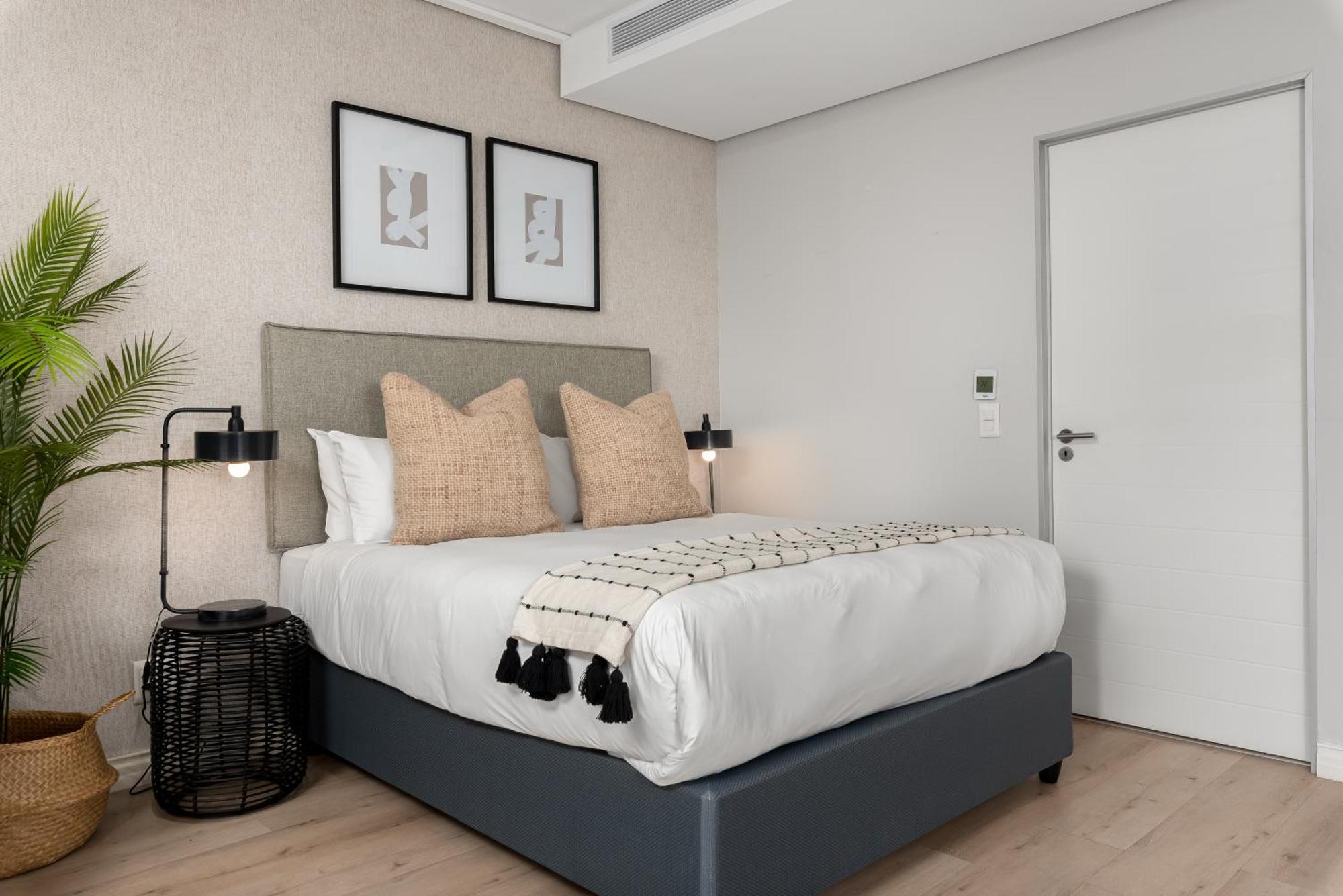 16 On Bree Luxury Apartments كيب تاون المظهر الخارجي الصورة