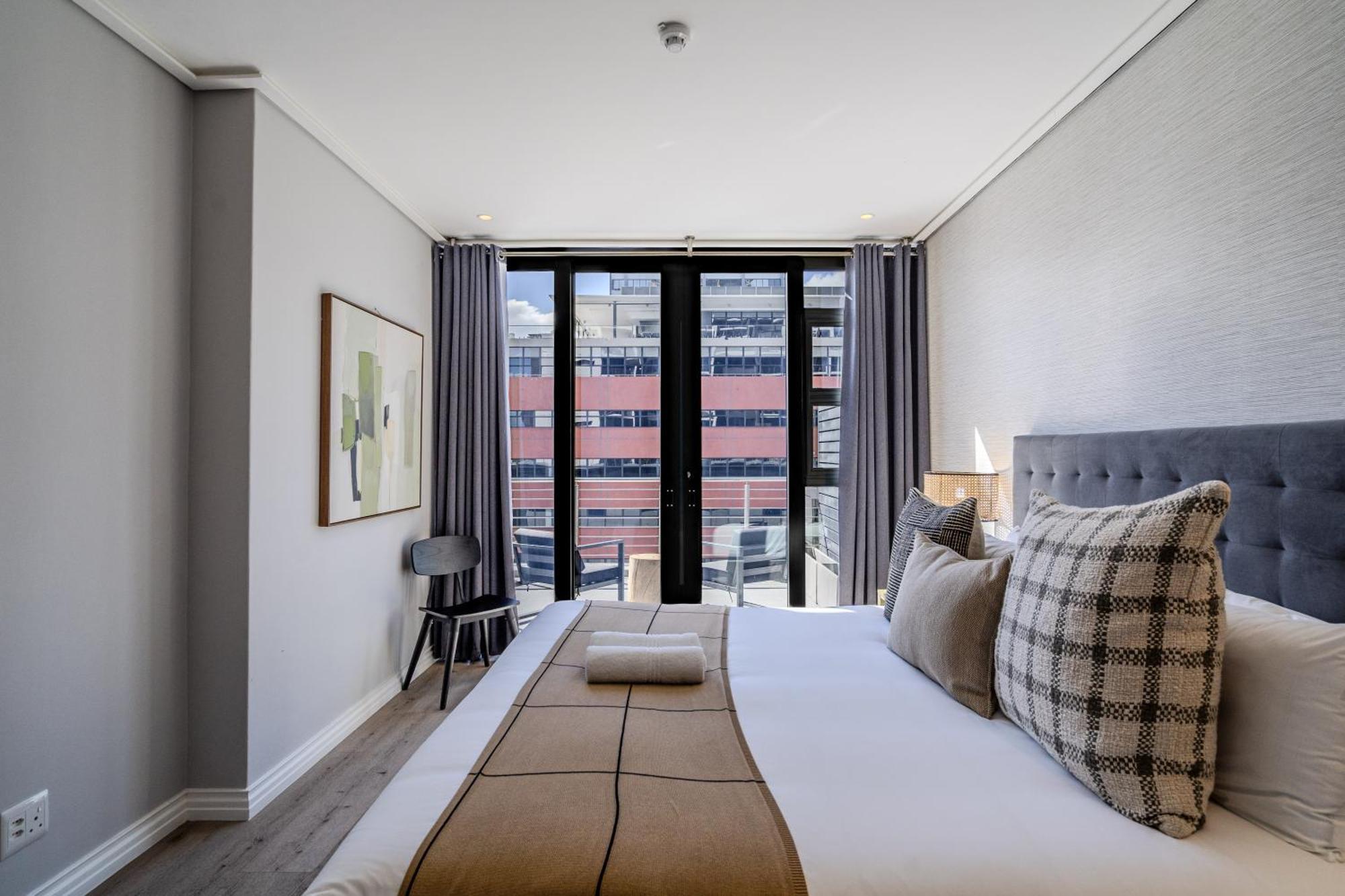 16 On Bree Luxury Apartments كيب تاون المظهر الخارجي الصورة